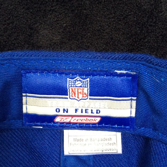 Authentic NFL team cap. - Picture 4 of 5